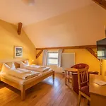 Biohotel Stiftsgut Wilhelmsgluecksbrunn فندق