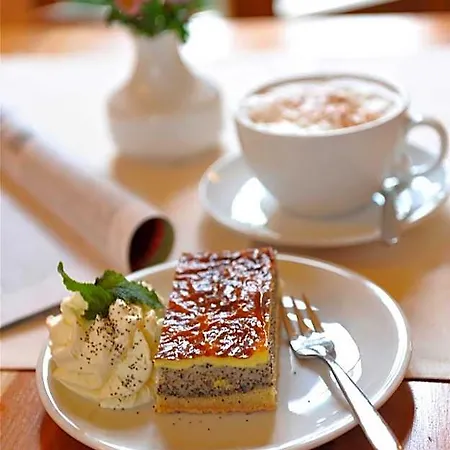 Hotel Biohotel Stiftsgut Wilhelmsgluecksbrunn 3*