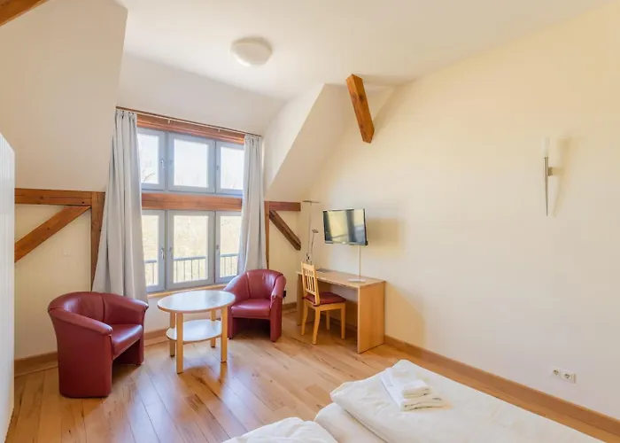 Biohotel Stiftsgut Wilhelmsgluecksbrunn 3*