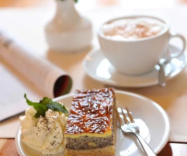 Biohotel Stiftsgut Wilhelmsgluecksbrunn Otel 3*